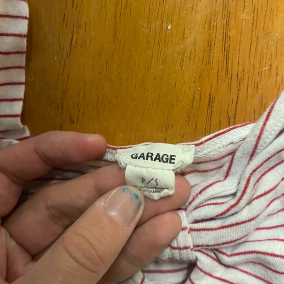 Red and white striped crop top - Picture 4 of 4